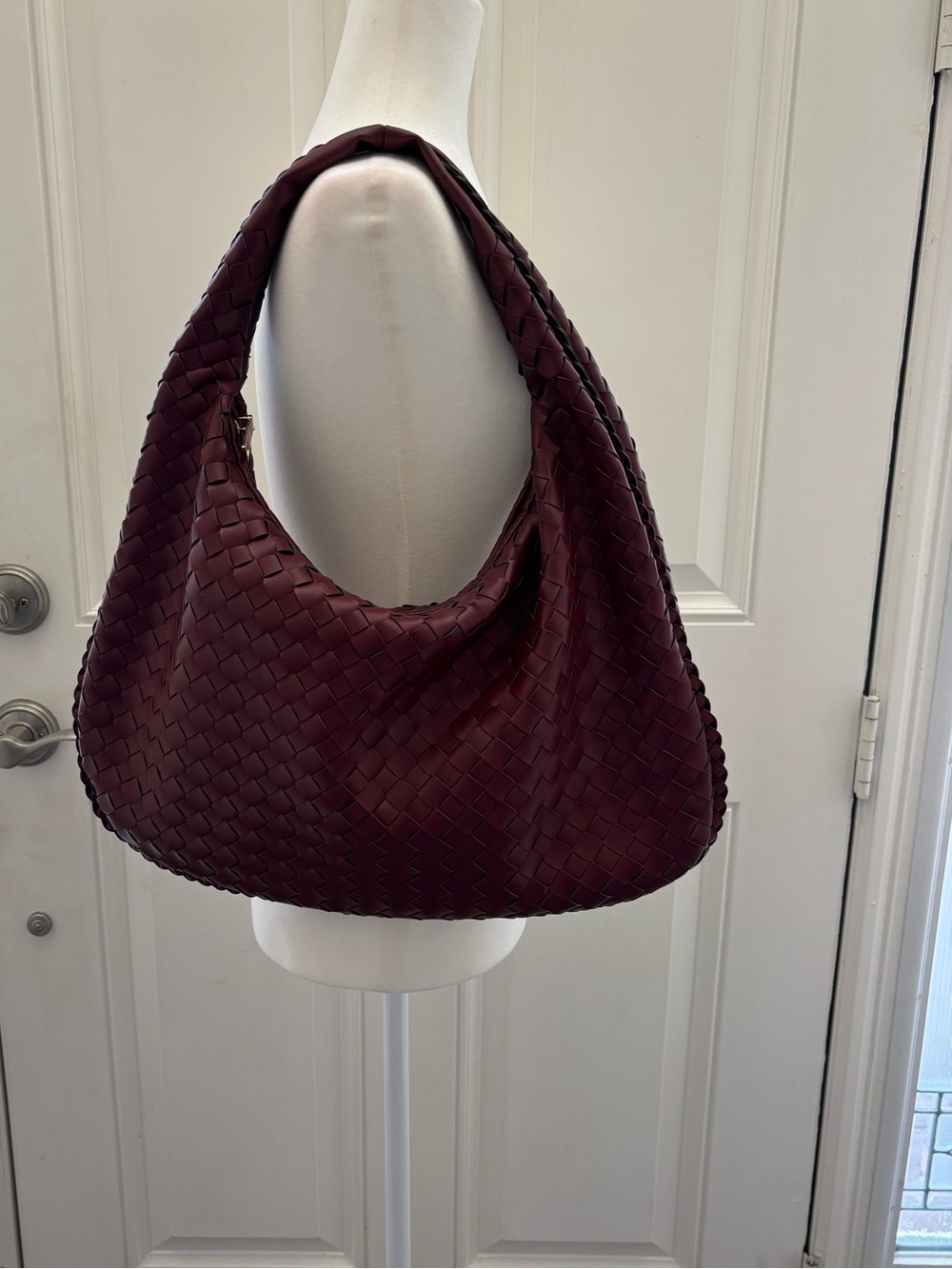 Urban Expressions Victoria Hobo Bag - Picture 8 of 9